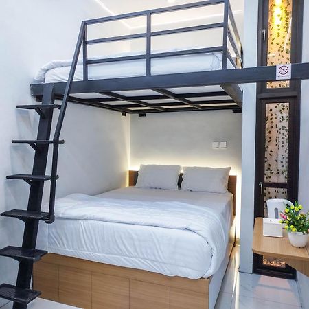 Laswi Syariah Guest House Bandung Eksteriør bilde