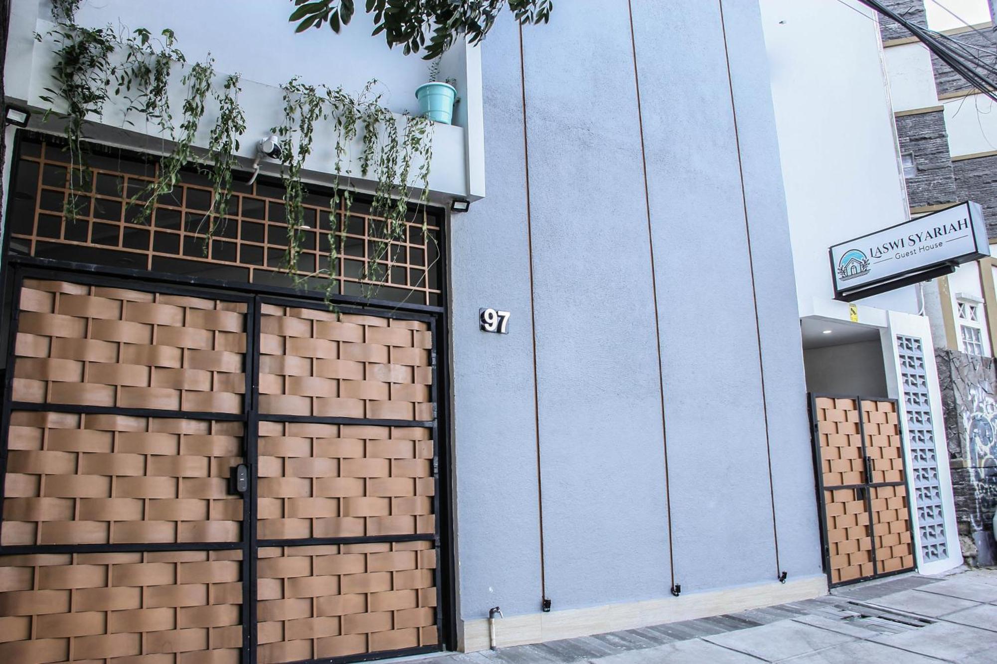Laswi Syariah Guest House Bandung Eksteriør bilde