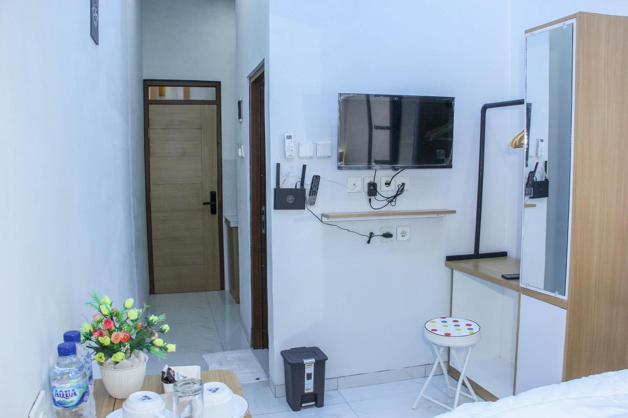 Laswi Syariah Guest House Bandung Eksteriør bilde
