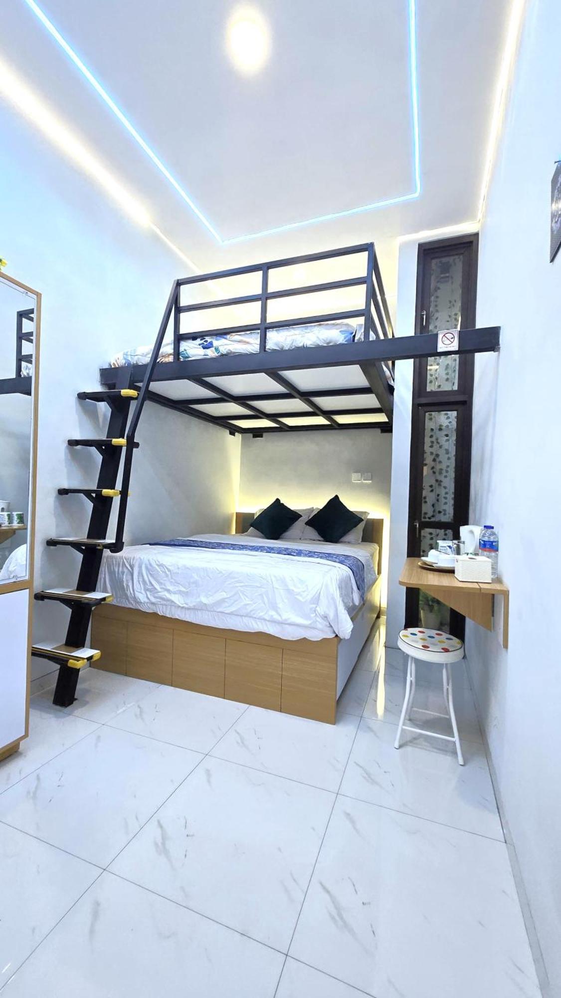 Laswi Syariah Guest House Bandung Eksteriør bilde